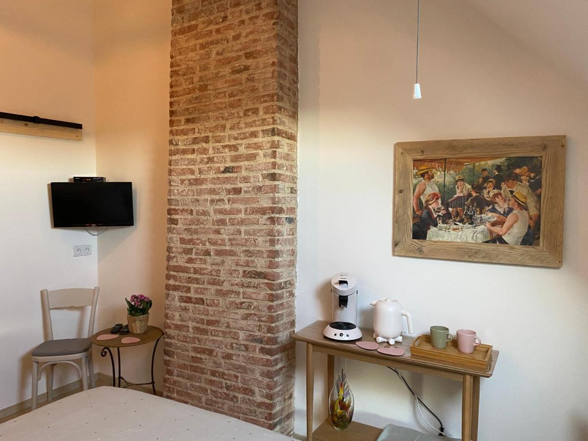 Chambres D'Hotes Maison Balady Bellenaves Exterior photo